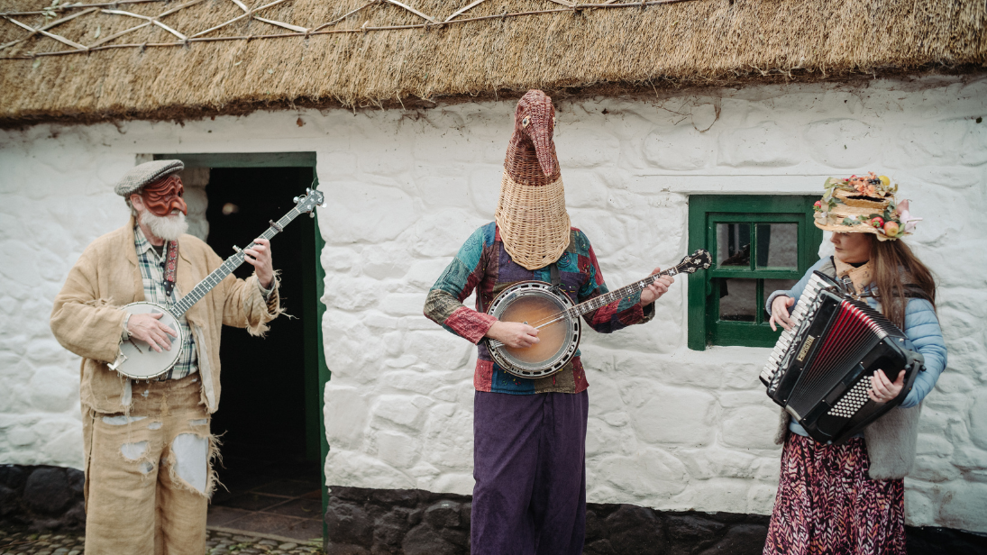 The Armagh Rhymers playing at the Folk Museum 