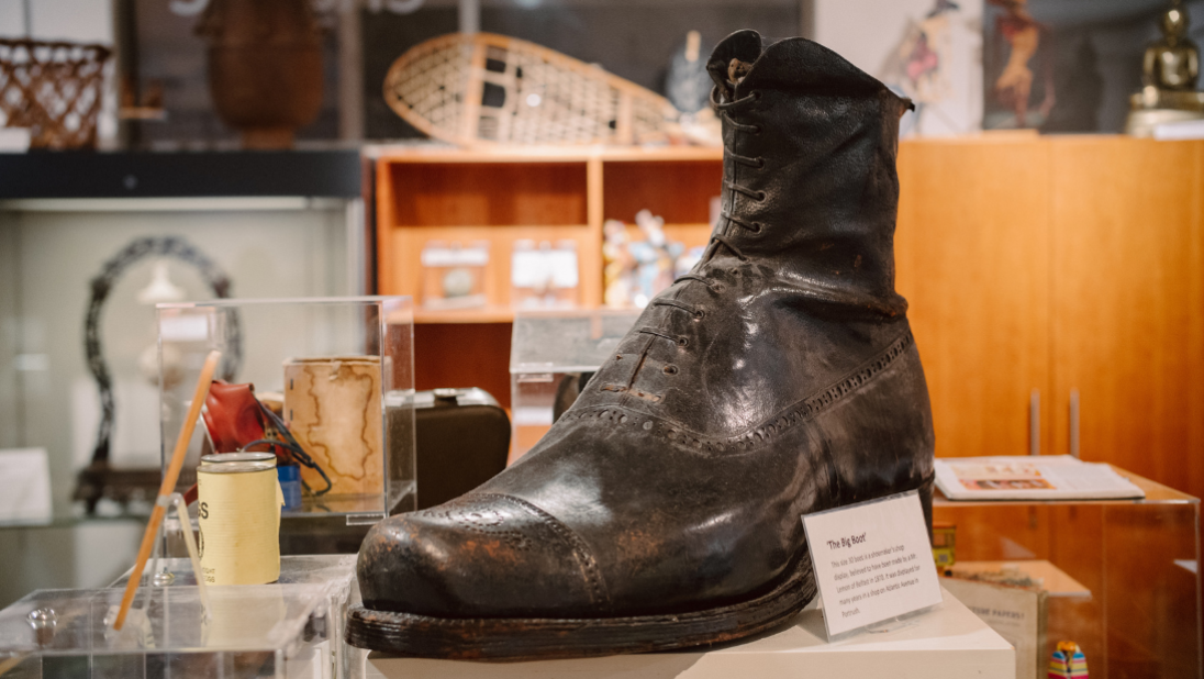 Discover History - a brown boot object