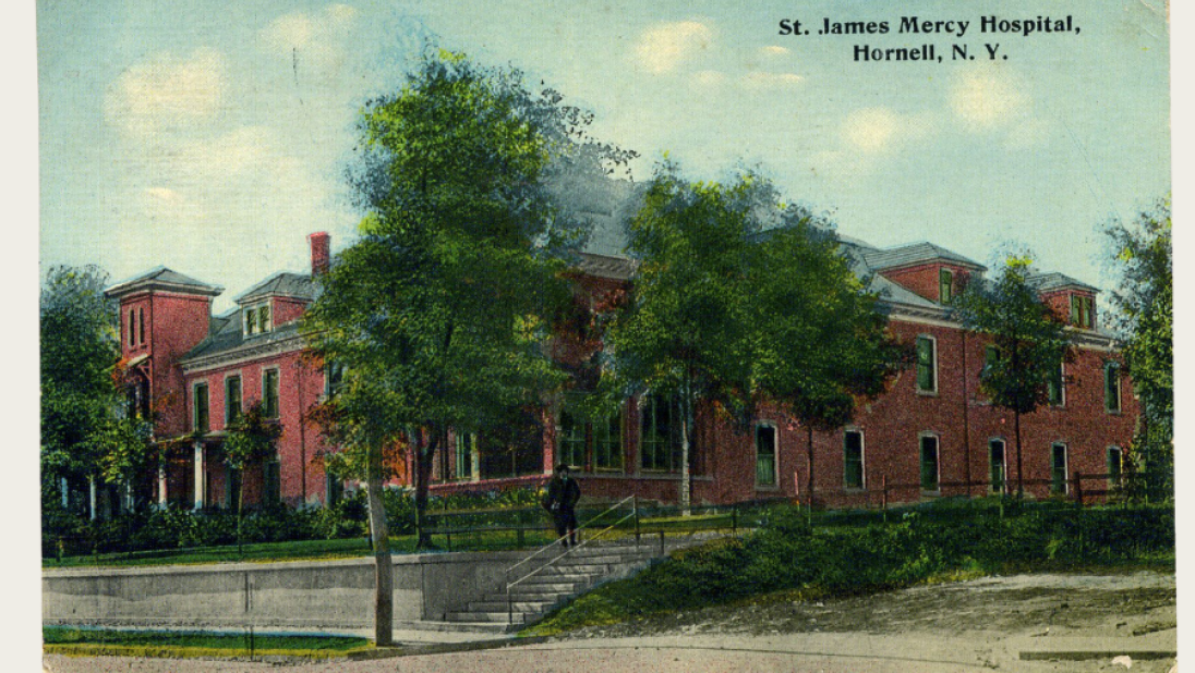 A colour postcard of a hospital building in America.