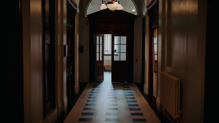 The hallway to the Belfast Room at Ulster Museum 