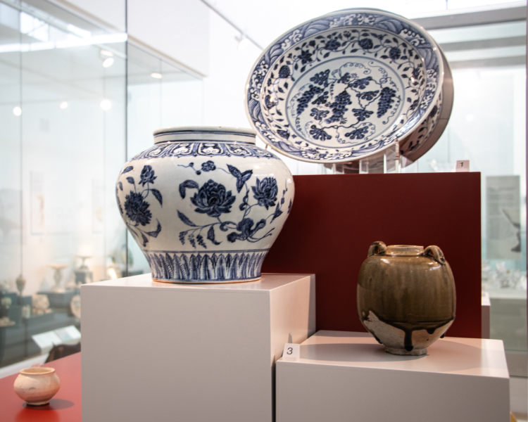 Chinese Ceramics Display