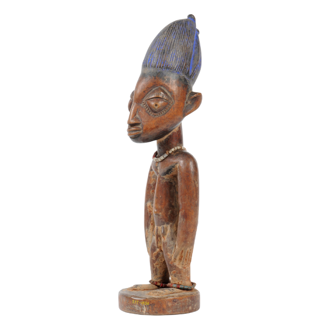 Nigerian Twin Figure Side View