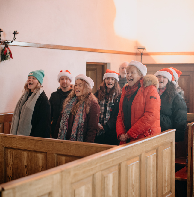 carol singers at the ulster folk museum 
