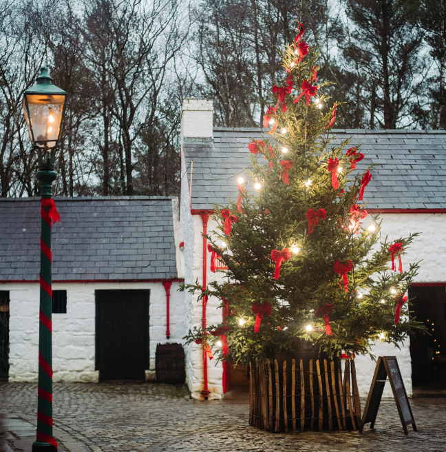 Experience a traditional Christmas at the Folk Park 