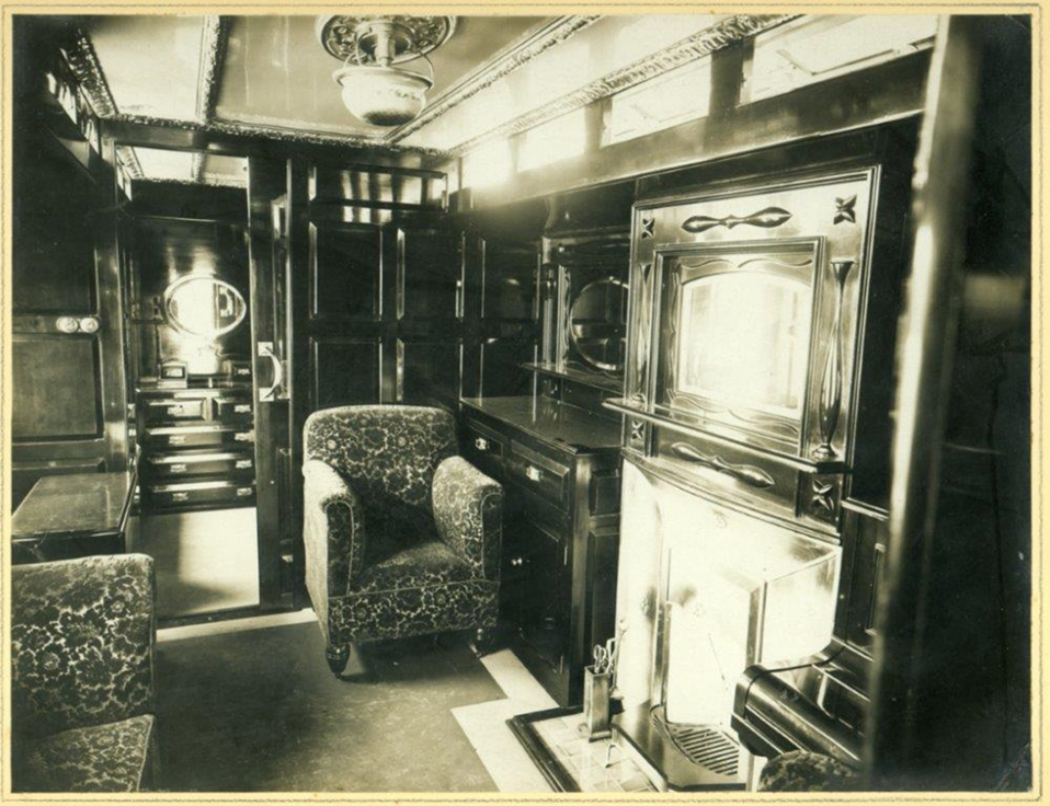 Showman's Living Caravan Interior