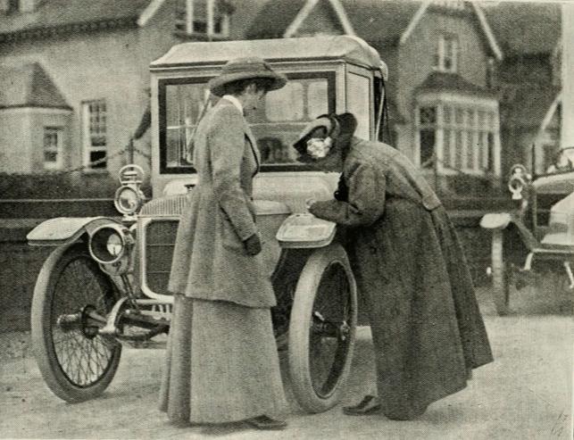 Cultra 1911 - fashionable ladies