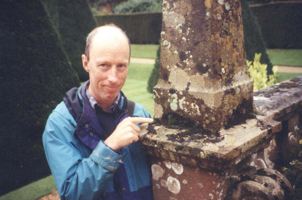 Photo of Dr. Mike Simms